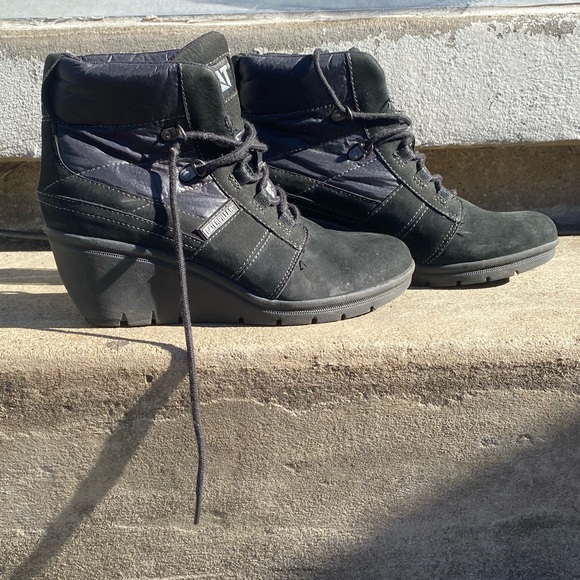 Caterpillar Thinsulated Winter Wedge Boots - Picture 3 of 7
